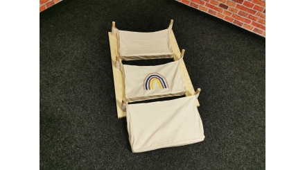 Nová police Montessori