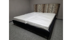 Nová postel s roštem 180x200 čalouněná Leopard