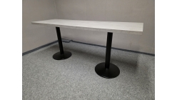 Nový šedočerný jídelní - kavárenský stůl 182