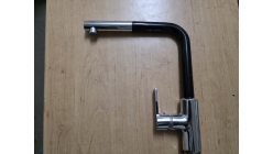 Nová dřezová baterie KLUDI L-ine S se sprchou