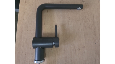 Nová dřezová baterie BLANCO LINUS HD černá